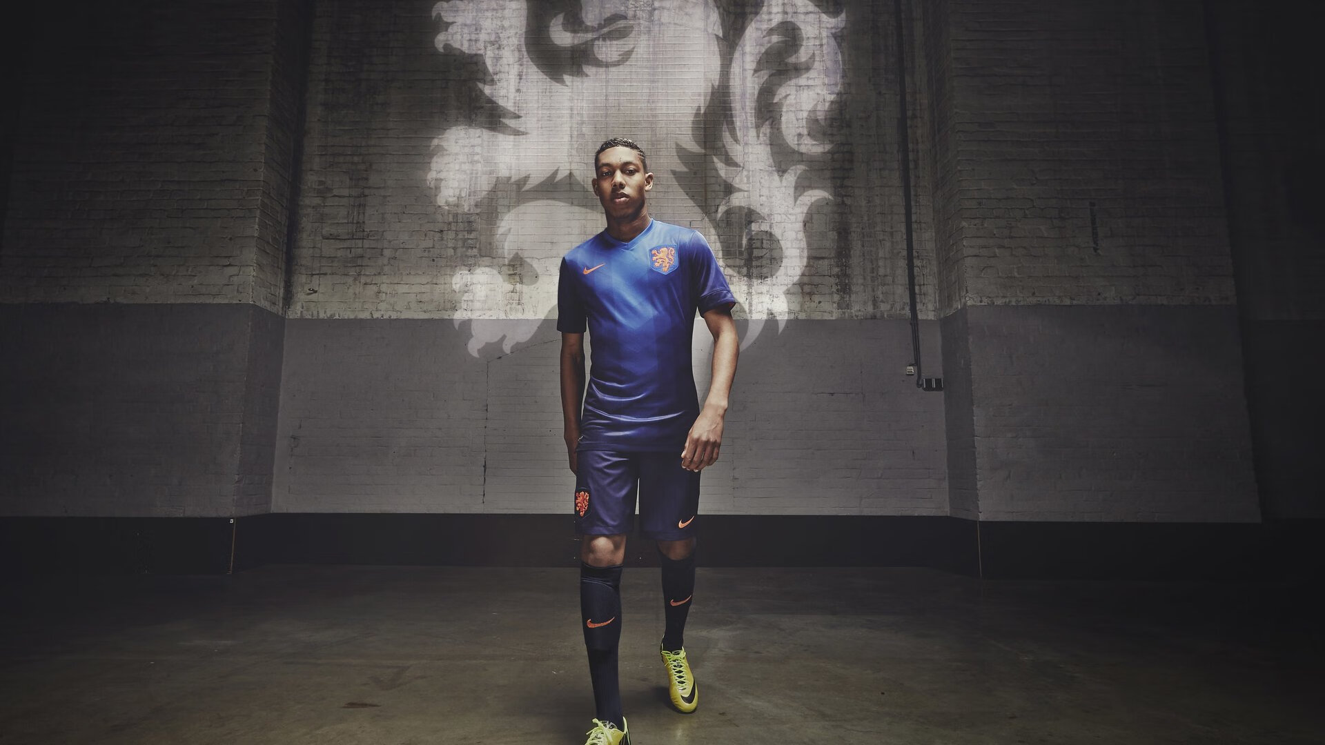 《电竞直播广告变现潜力巨大，营收持续攀升》，电竞赛事广告